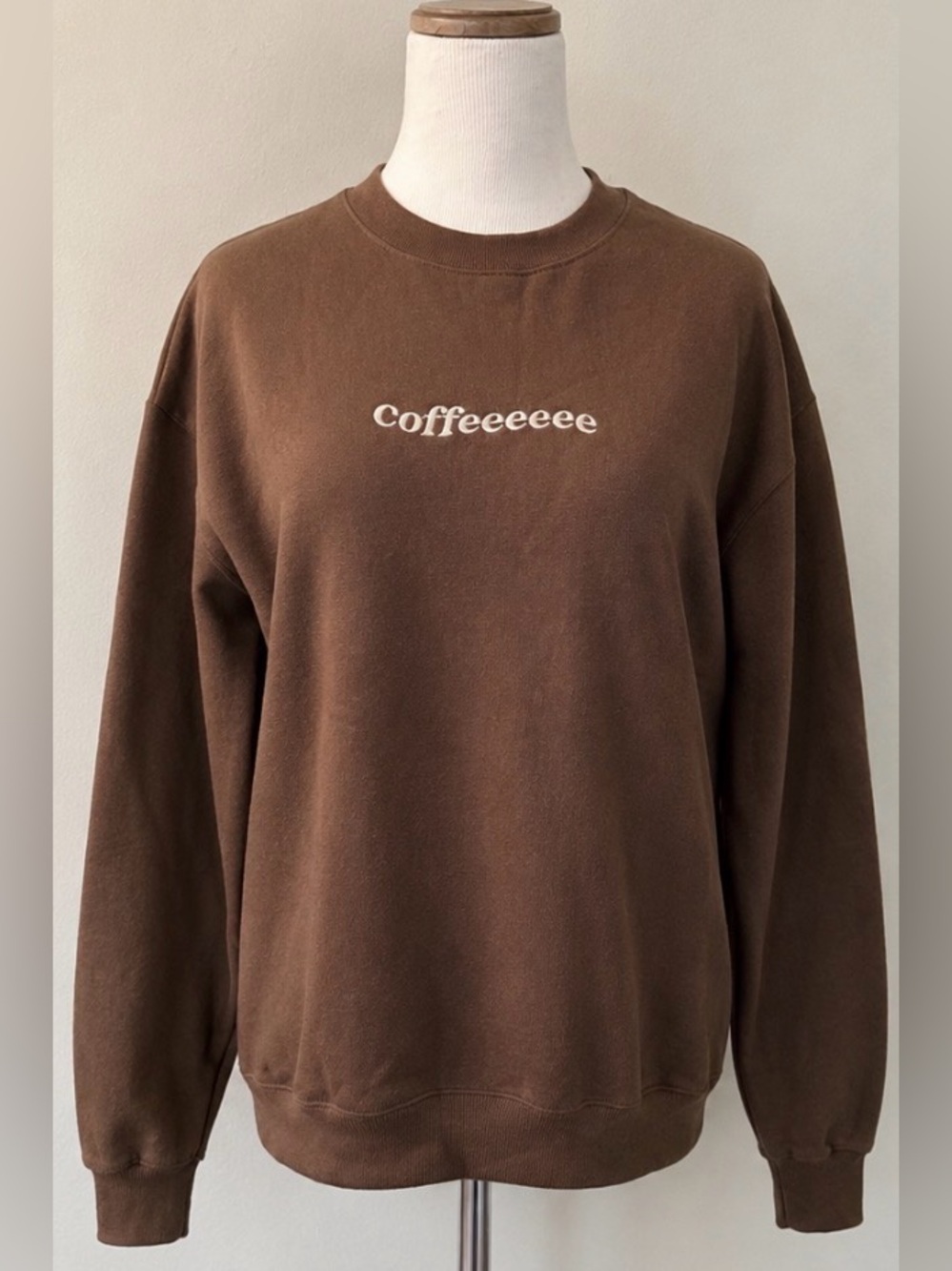Coffeeeeeee Brown Embroidered Graphic Sweatshirt Size Small Cozy Fleece Crewneck